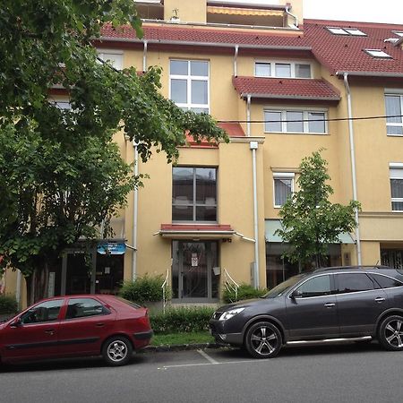 Apartament Yuliya 9 Héviz Zewnętrze zdjęcie